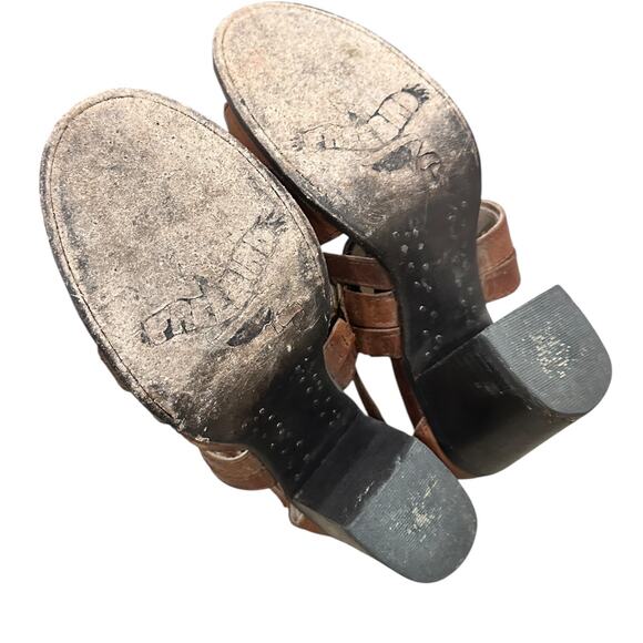 Freebird By Steven Claw Heel in Brown Distressed - Picture 4 of 10